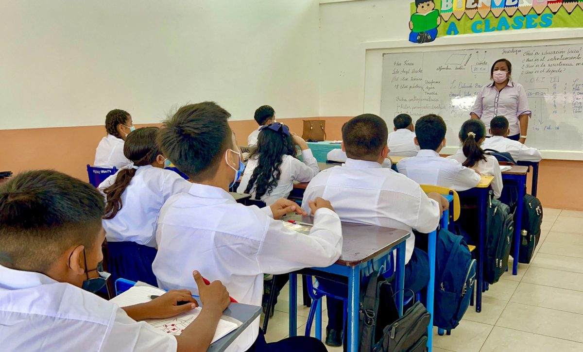 Ministerio de Educación define plazos y requisitos para matrículas extraordinarias en Costa y Galápagos 2025-2026