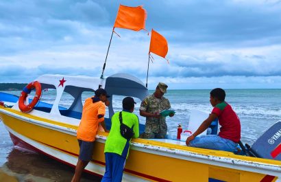 Ministerio de Turismo lidera control de operadoras de avistamiento de ballenas en costas ecuatorianas