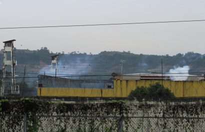 Ministerio del Interior busca acuerdo con las operadoras móviles para cortar la señal en las cárceles del país.