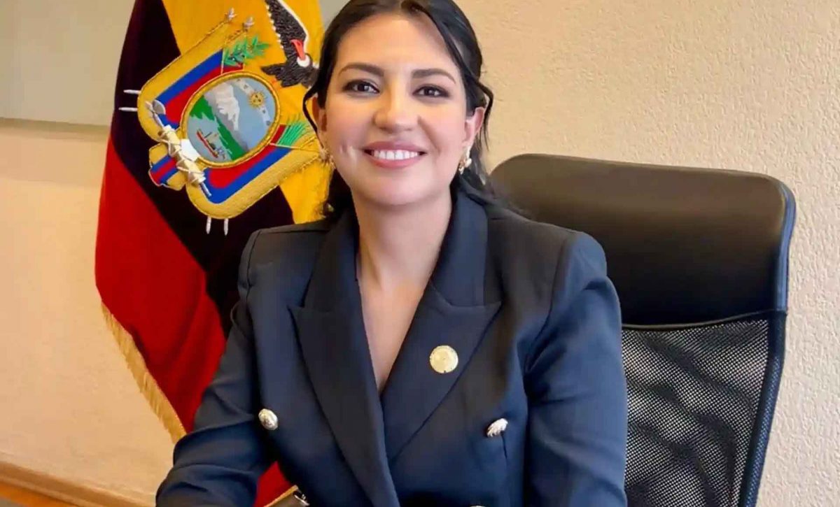 Ministra de Finanzas de Ecuador busca apoyo multilateral en EE.UU. para impulsar la economía del país