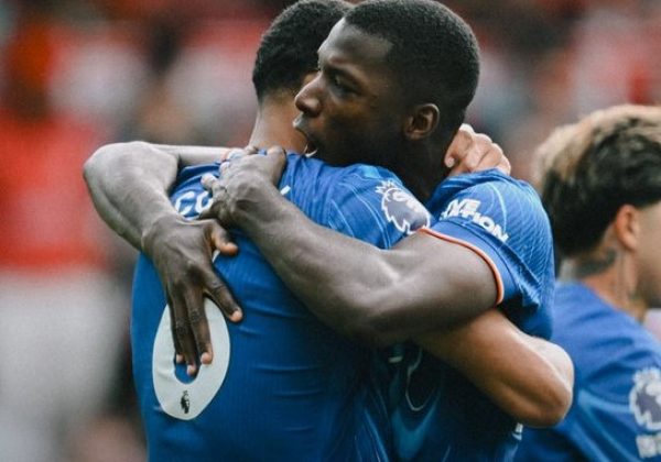Moisés Caicedo y Chelsea vencen 0-1 a Nottingham Forest y regresan a la Champions