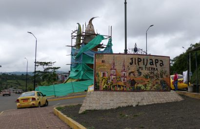 Monumento al Choclo en Jipijapa ¿Listo para brillar de nuevo