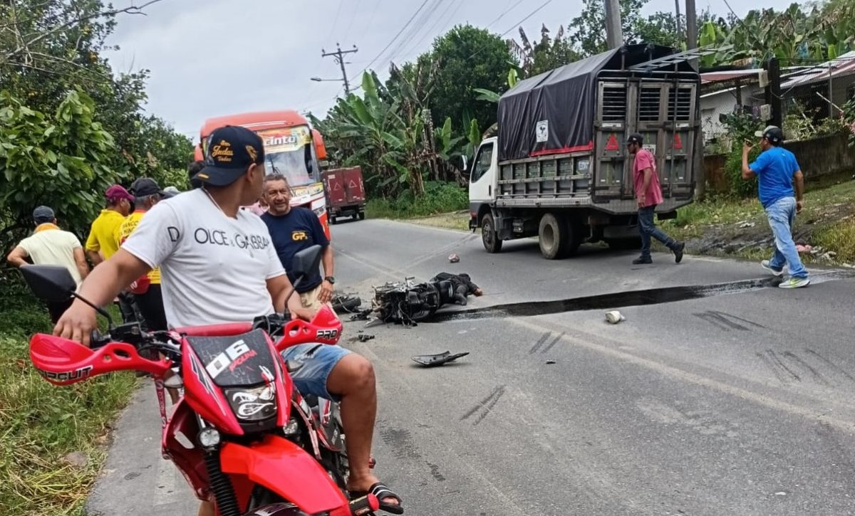 Motociclista fallece en accidente de tránsito en vía San Jacinto del Búa