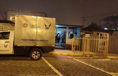 Mujer de 58 años fue hallada muerta con herida en el abdomen en Santo Domingo