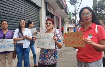 Mujeres por el Cambio se concentra en Santo Domingo exigiendo cese de la represión durante protestas por el diésel