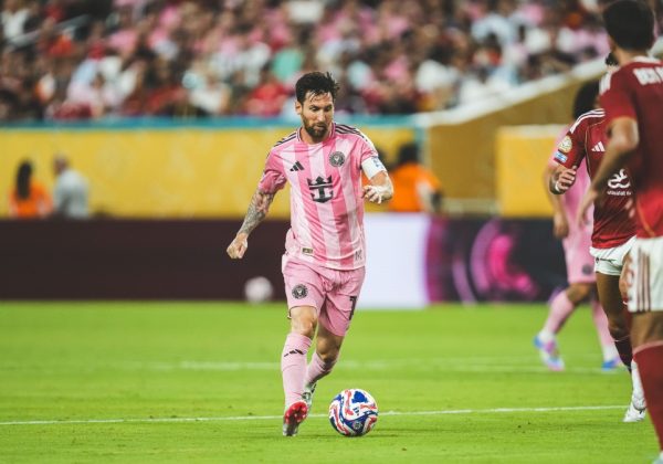 Mundial de Clubes 2025: Inter Miami vence 2-1 a Al-Ahly con goles de Messi y Suárez en debut épico en el torneo. (Inter Miami).