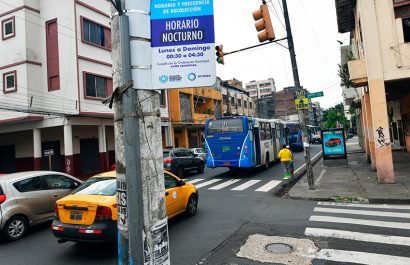 La Dirección de Aseo Cantonal y Servicios Especiales (DACSE) del Municipio de Guayaquil instaló 32 letreros informativos.