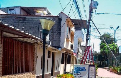 La Dirección de Obras Públicas del Municipio de Guayaquil intervino en varios sectores de la ciudad durante el reciente feriado con obras eléctricas.