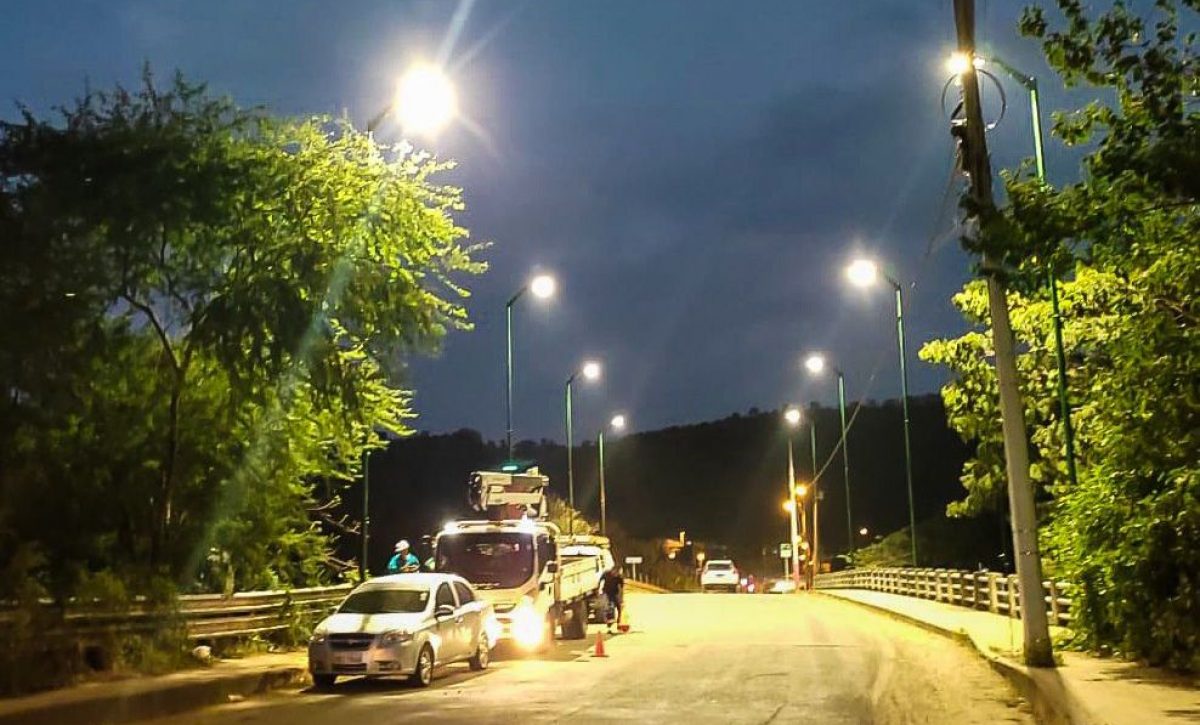 Municipio de Portoviejo repara más de 1500 luminarias, pero persisten zonas oscuras