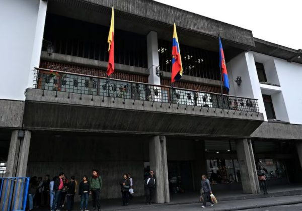 Municipio de Quito inicia acciones legales para recuperar fondos por publicidad irregular