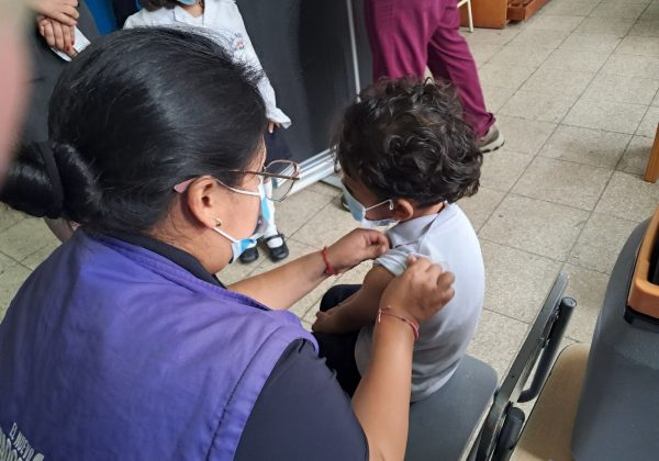 Municipio de Quito refuerza vacunación en poblaciones vulnerables del Distrito Metropolitano