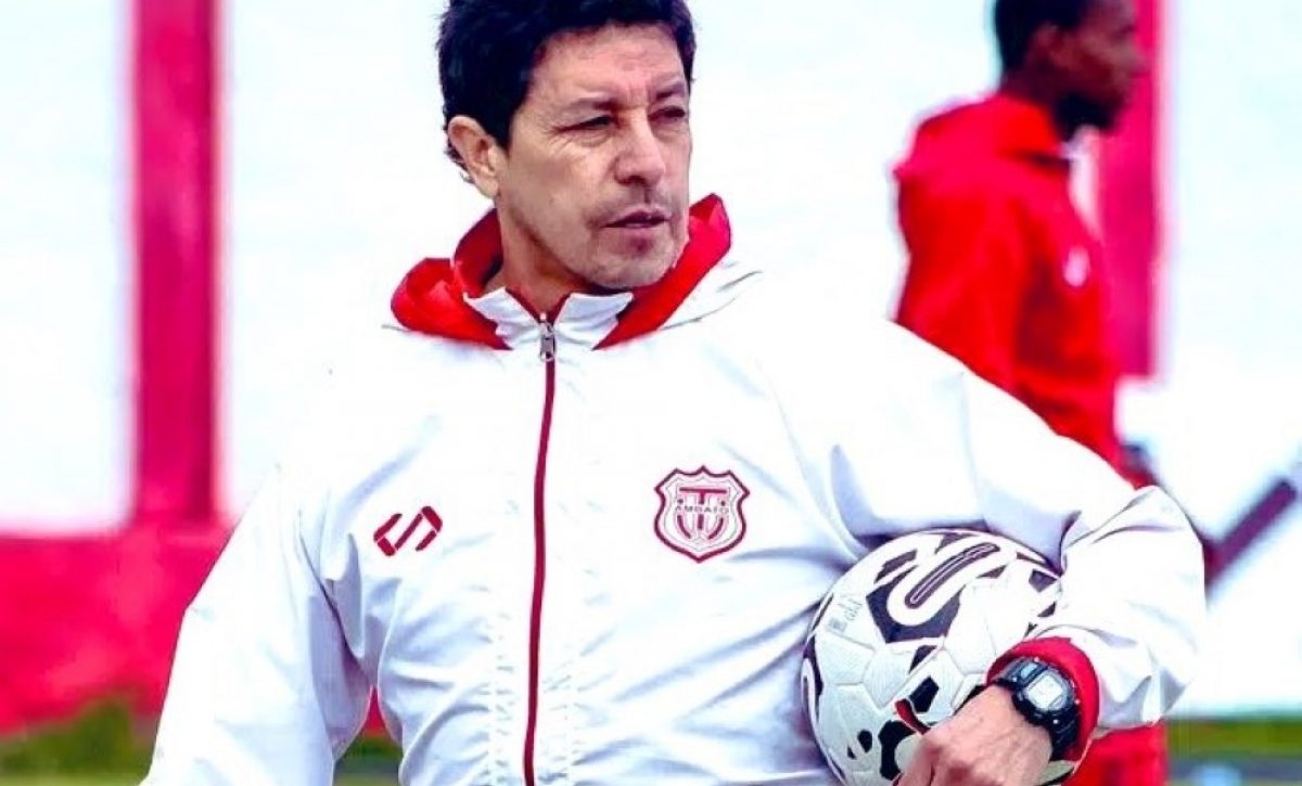 Mushuc Runa busca a Paúl Vélez tras eliminación en Copa Ecuador y crisis en LigaPro