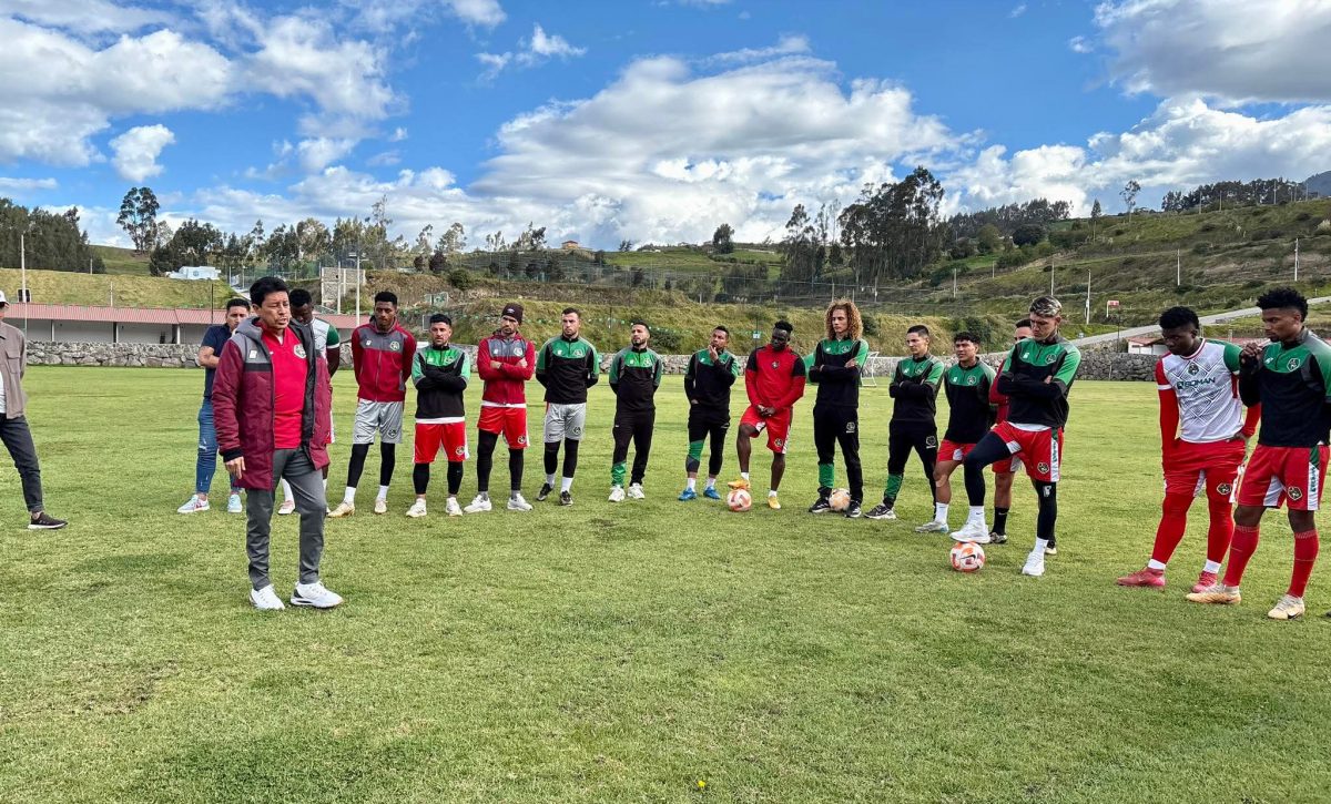 Mushuc Runa confirma a Paúl Vélez como su nuevo entrenador en un momento clave de la temporada