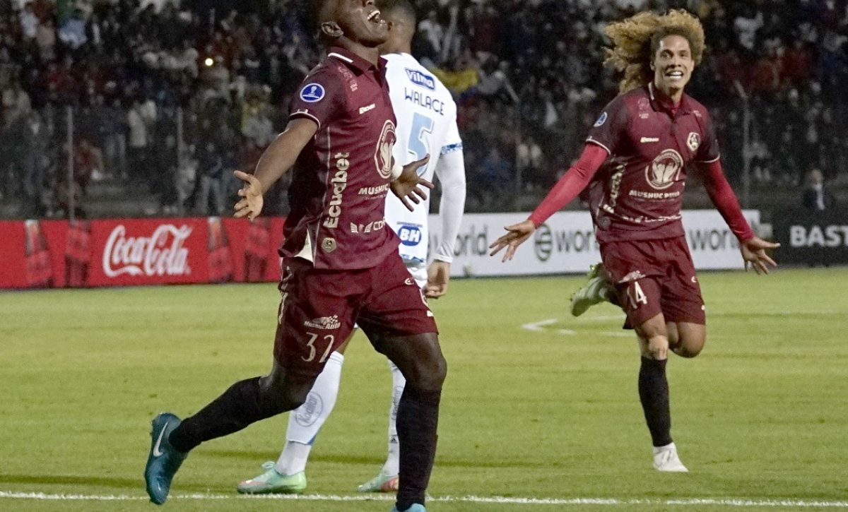 Mushuc Runa mantuvo su invicto y el liderato en la Copa Sudamericana tras empatar 1-1 con Cruzeiro