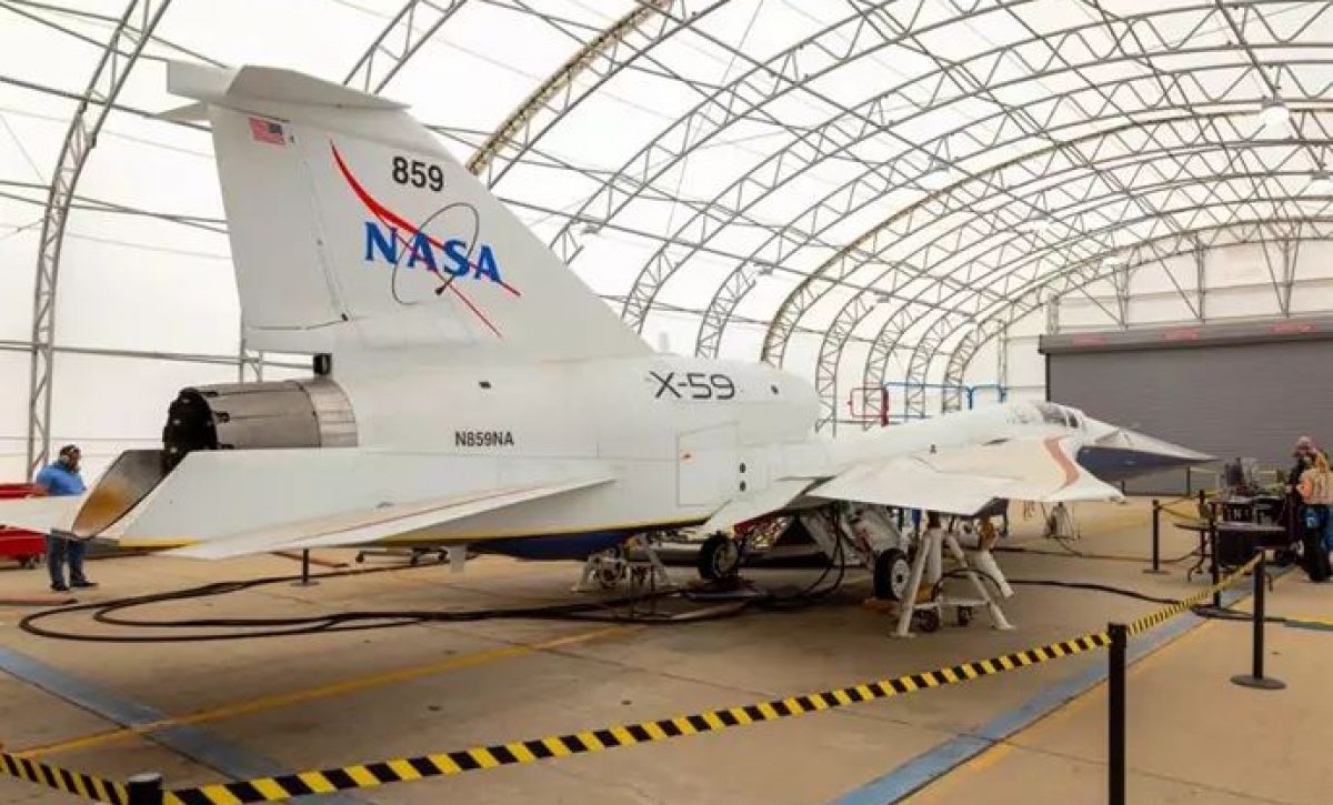 NASA logra que su avión supersónico “vuela sin despegar”