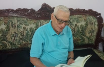 Nacido en Picoazá, José Vera pasó casi una década estudiando teología, latinismos litúrgicos, y filosofía cristiana.