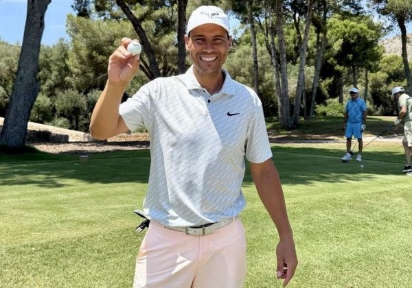 Nadal consigue un hoyo en uno en Mallorca antes del Campeonato de Baleares