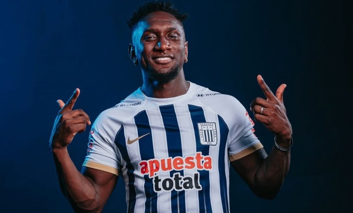 Newell's Old Boys muestra interés por el ecuatoriano Eryc Castillo de Alianza Lima .