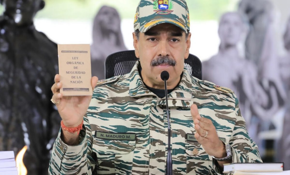 Nicolás Maduro, advirtió que cualquier persona que promueva una invasión extranjera al país será “juzgada de manera inmediata” por las autoridades venezolanas.