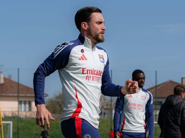 Nicolás Tagliafico renueva con Olympique de Lyon hasta 2027