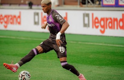 Nilson Angulo extiende su vínculo con el Anderlecht por cuatro años más