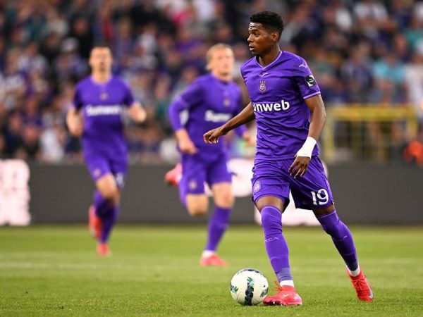 Nilson Angulo habla sobre posible traspaso al Celtic desde Anderlecht
