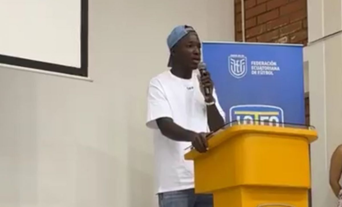 Niño Moi apuesta por el futuro Caicedo presenta academias para jóvenes futbolistas