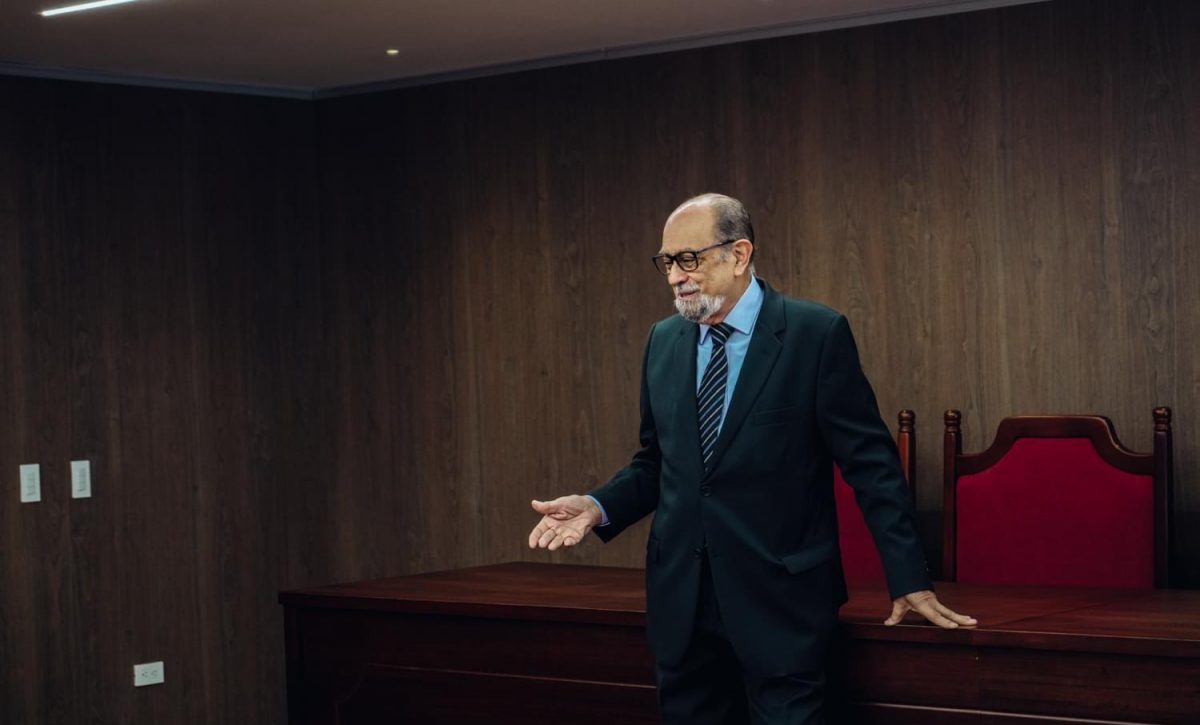 “No se puede a un juez someter a juicio político” manifestó Hernán Salgado, expresidente de la Corte Constitucional