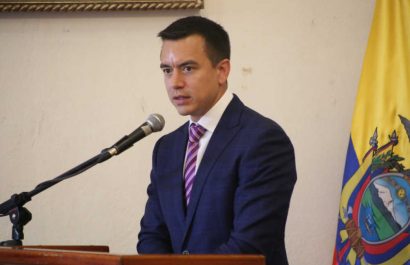 Noboa veta cambios al Código de la Democracia para garantizar equidad de género