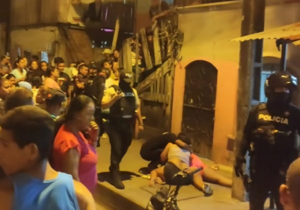 Noche de terror en Babahoyo: doble asesinato y menores heridos en violenta balacera