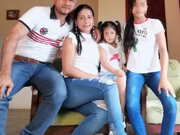 Noche familiar terminó en tragedia: balas alcanzaron a inocentes en restaurante de El Carmen