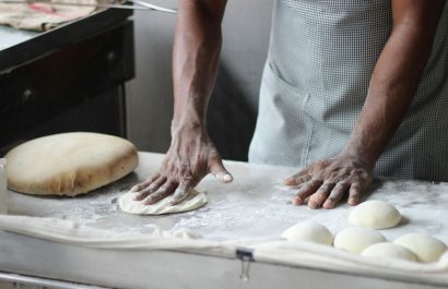 Nómina abril maricón: Panadería debe pagar cerca de 14 mil euros por describir así a un trabajador. (Pexels).