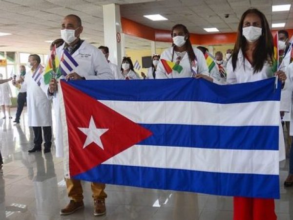 Nuevas sanciones de Estados Unidos a funcionarios por apoyo a brigadas médicas de Cuba