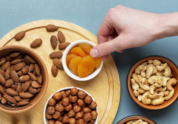 Nuevo estudio desmiente vínculo entre consumo de frutos secos y diverticulitis