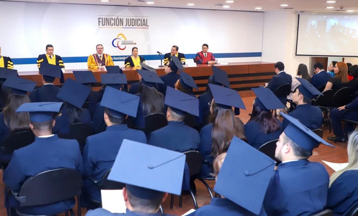 Nuevos mediadores impulsan resolución de conflictos en Ecuador