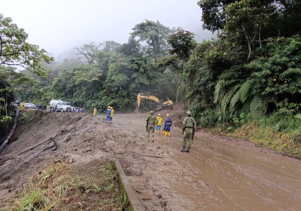 Oleoducto transecuatoriano sufre nueva rotura en el sector El Reventador