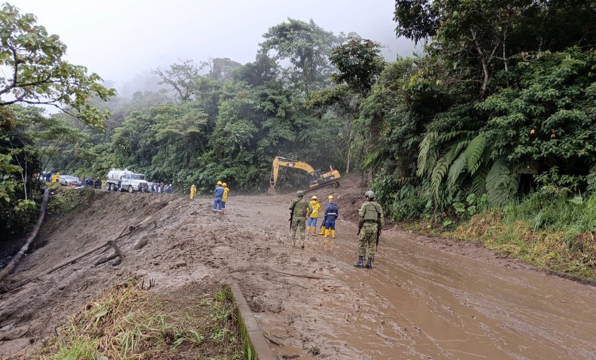 Oleoducto transecuatoriano sufre nueva rotura en el sector El Reventador
