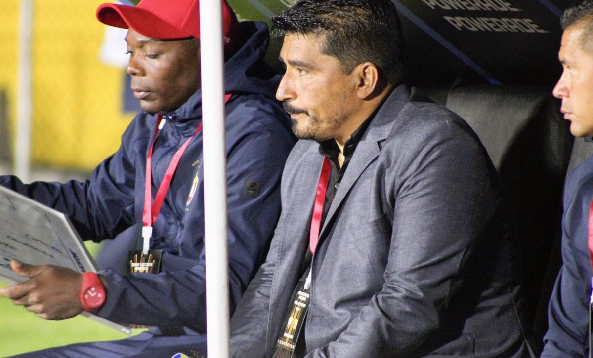 Omar Asad, técnico de El Nacional