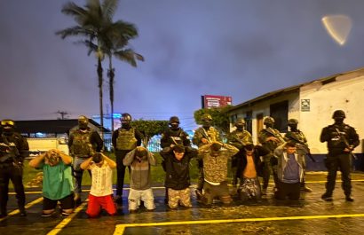 Operación en Santo Domingo de los Tsáchilas deja siete detenidos en la cooperativa Che Guevara