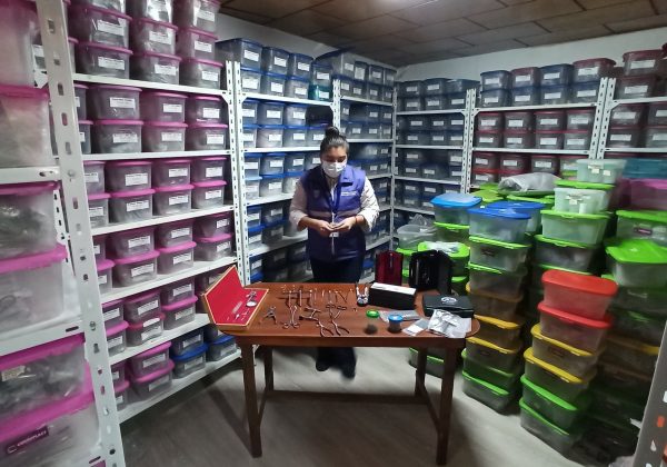 Operativo de Arcsa en Cuenca: cerca de 50.000 dispositivos médicos sin registro sanitario