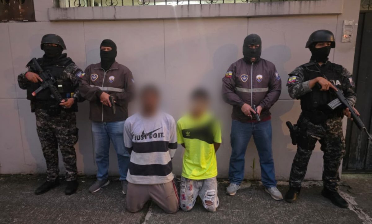 Operativo en Santo Domingo deja dos detenidos y decomiso de marihuana y cocaína