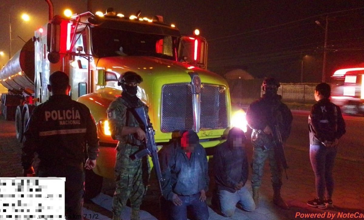 Operativo militar frustra traslado irregular de diésel y deja aprehendidos en Santo Domingo