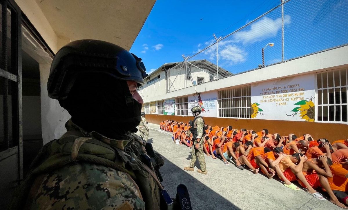 Operativos militares en cárceles de Manabí