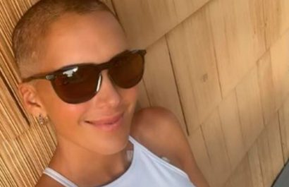 "Oren por mi quimioterapia del lunes que me tiene un poquito nerviosa", dice la Flaca Guerrero.