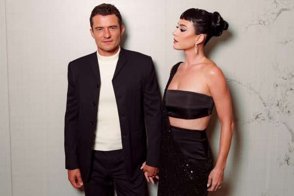 Orlando Bloom y Katy Perry tienen una hija en común.