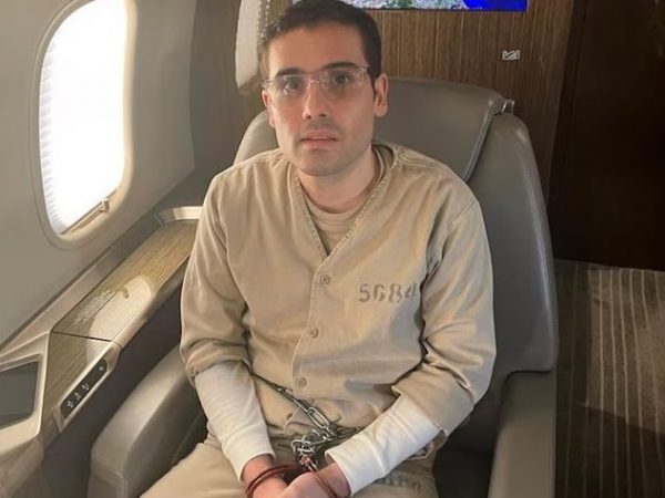 Ovidio Guzmán López, hijo del narcotraficante Joaquín ‘El Chapo’ Guzmán, se declarará culpable por delitos de narcotráfico.