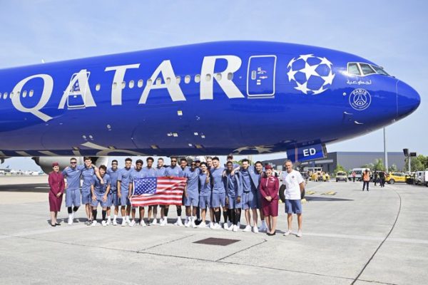 PSG viajó a Estados Unidos para el Mundial de Clubes a la espera de Willian Pacho