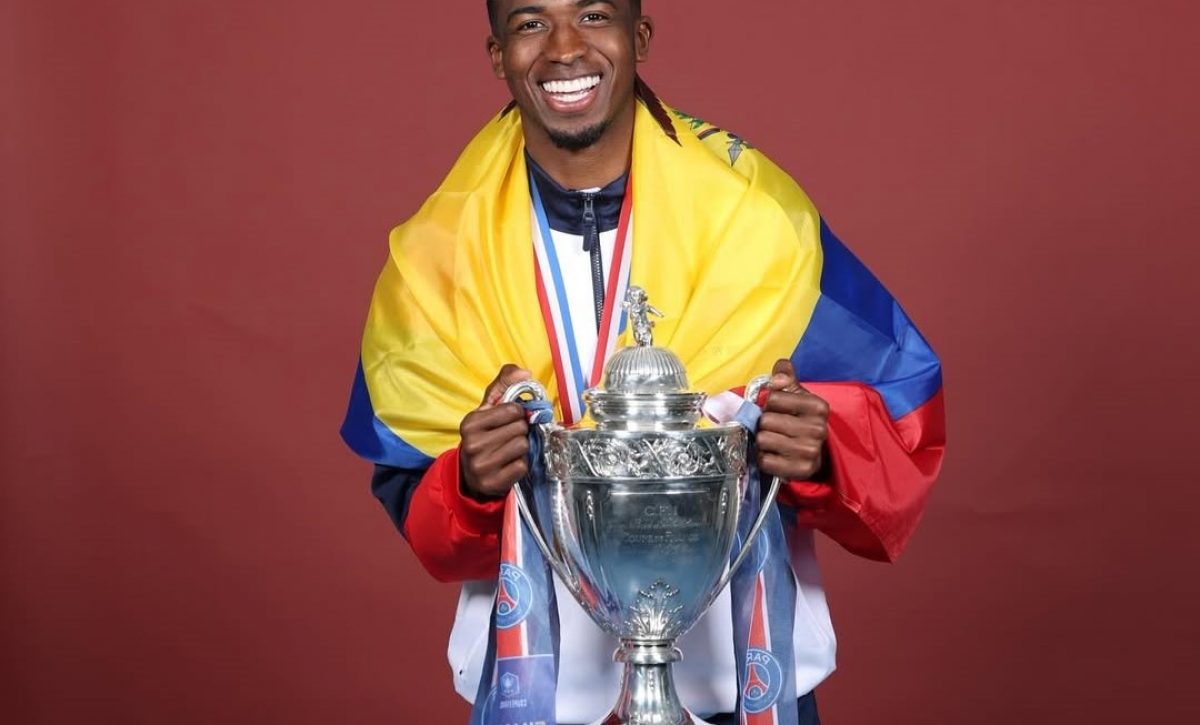 Pacho dedica la Copa de Francia a su madre antes de la final de la Champions