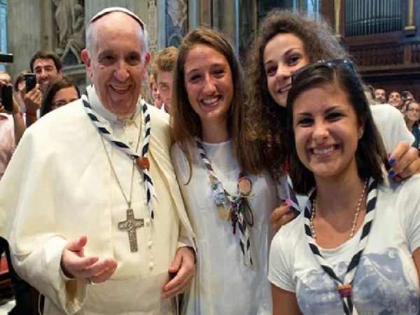 El Papa Francisco y su cercanía con los jóvenes en su pontificado.