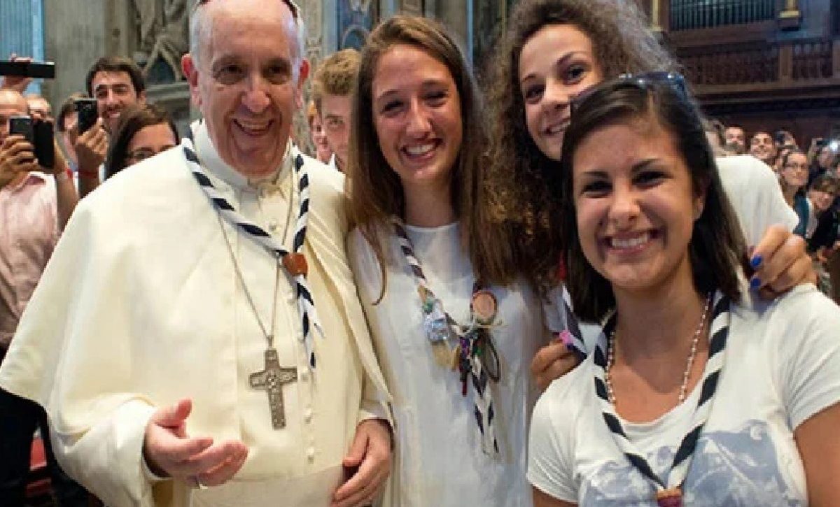 El Papa Francisco y su cercanía con los jóvenes en su pontificado.